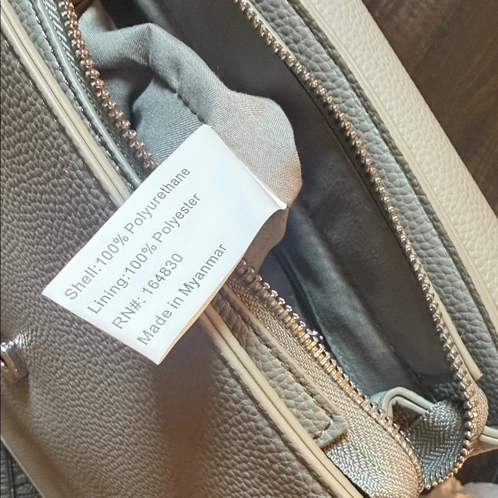 London Skye Gray Faux Leather Mini Backpack Top Handle NWT‎